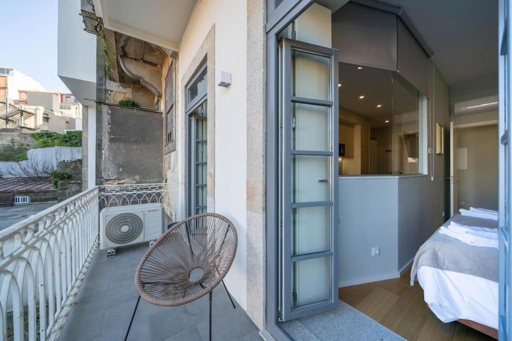 31 De Janeiro Flat By Amber Star Rent Apartment Porto Luaran gambar